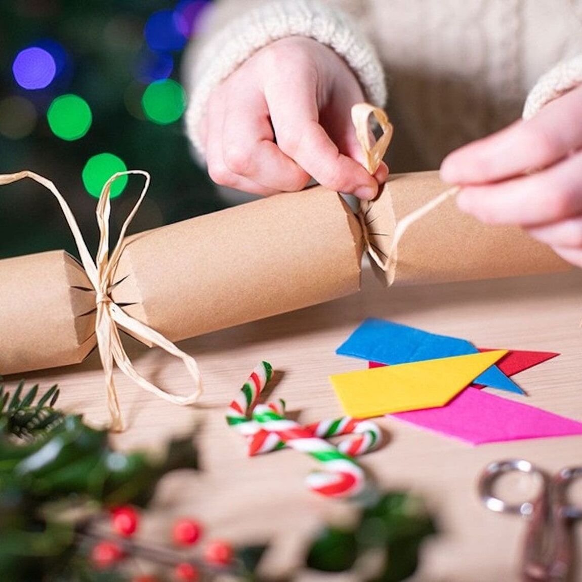 Kraft Paper Christmas Cracker Making Kit (6)