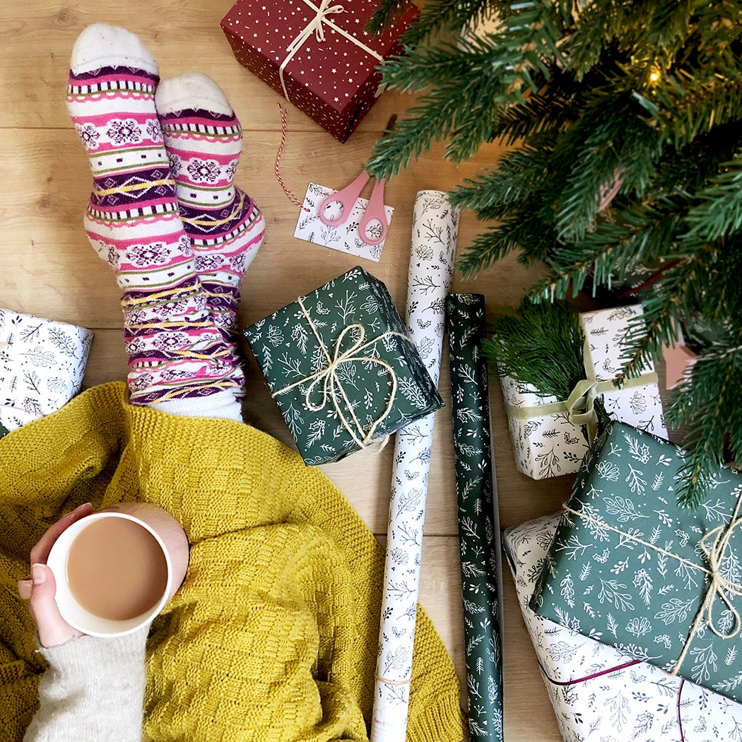 Christmas Greenery Forest Leaf Wrapping Paper Set with Gift Tag Recyclable FSC Eco-friendly Clara and Macy