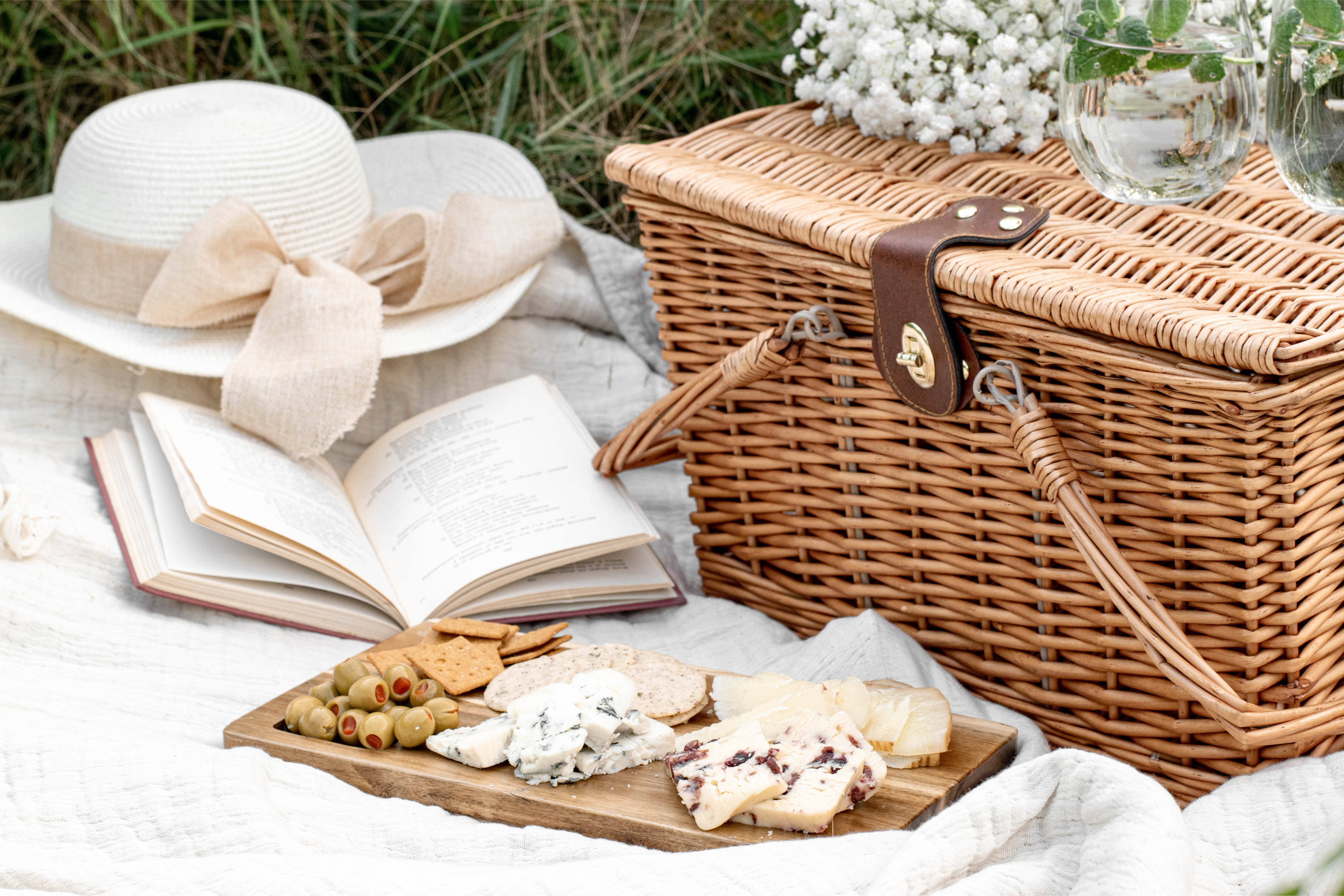 Summer Picnic Essentials