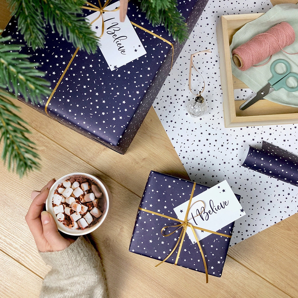 Christmas Wrapping Set with Gift tags eco friendly, recyclable, navy stars 
