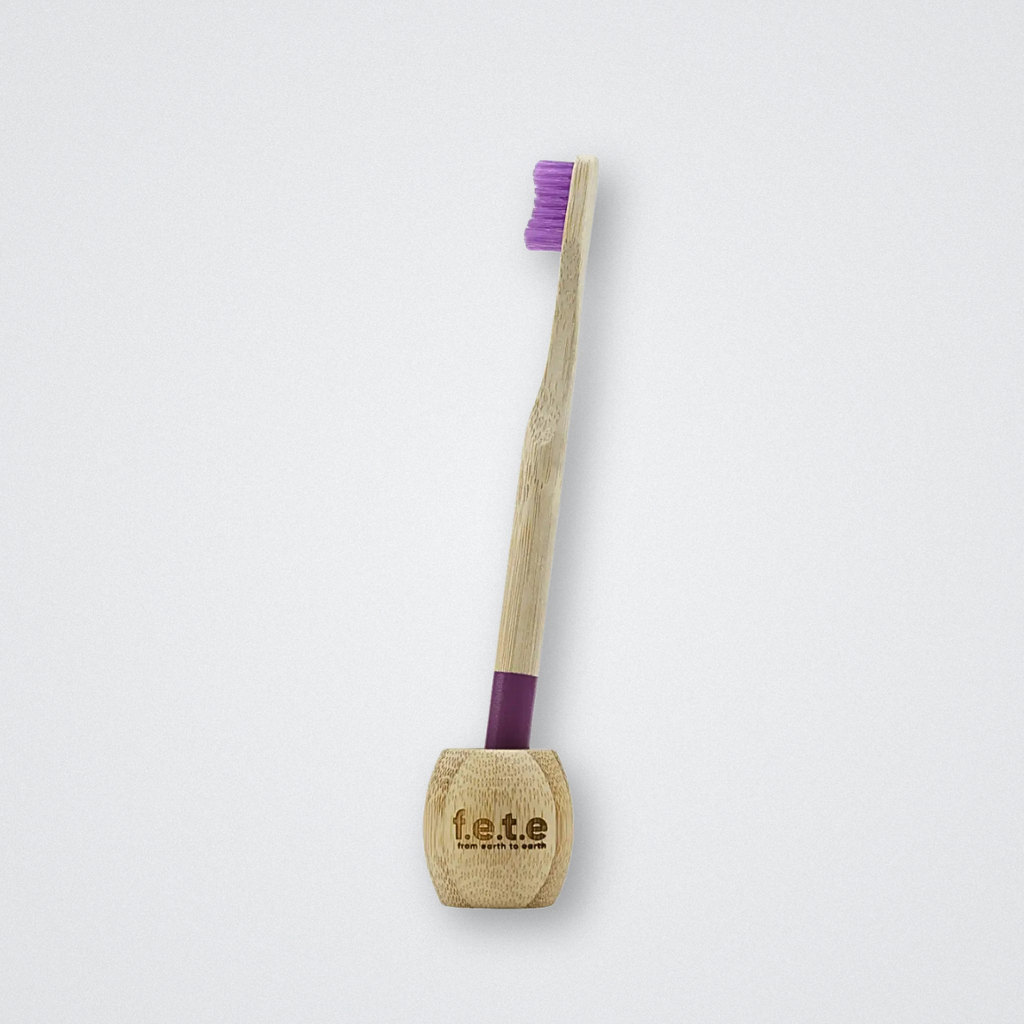 f.e.t.e. Bamboo Toothbrush Holder