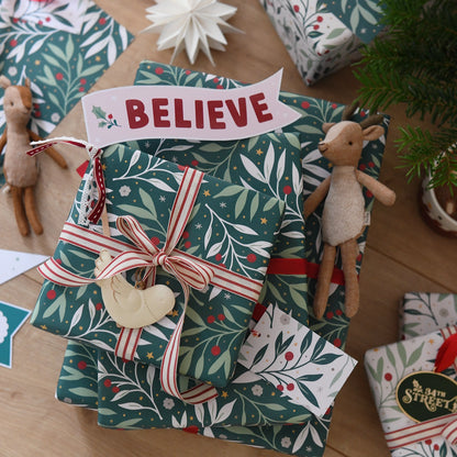 Meredith Green Christmas Foliage Wrapping Paper Set